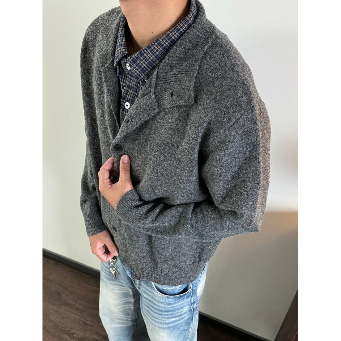 Retro Loose-Fit Solid-Color Cardigan Sweater – Casual Knitwear