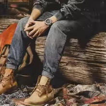 Men’s Designer Brand Straight Leg Denim Pants - High Quality Blue Trousers for Spring and Fall. Versatile Fashion Jeans for Outdoor Parties and Cool Weather.