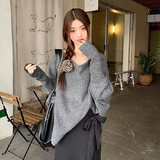 Women’s Irregular Knit Top – Soft, Stylish & Versatile Knitwear.