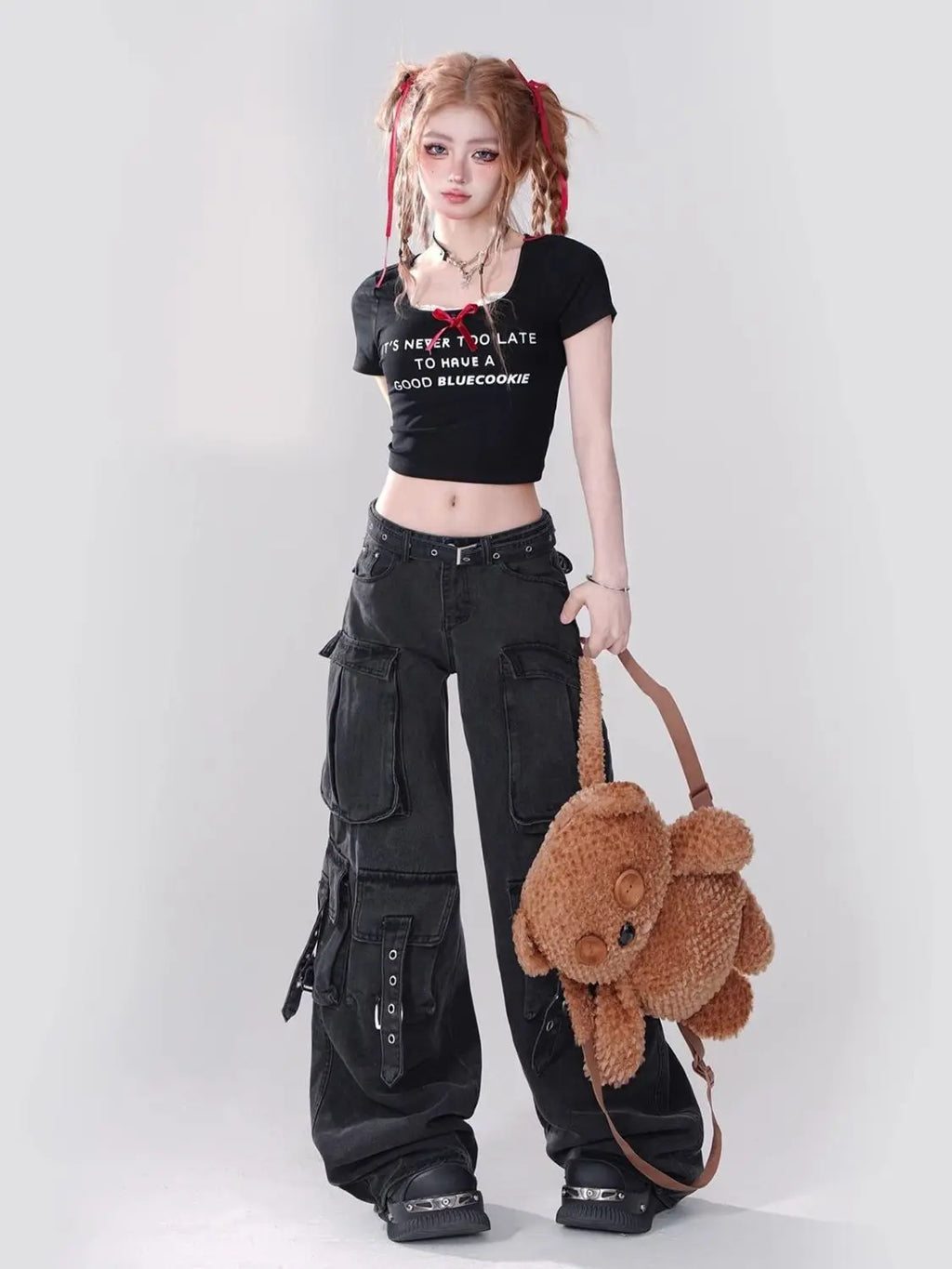 Women’s Y2K Cargo Pants – Straight Leg Streetwear Trousers with Pockets | 2000s Grunge Aesthetic