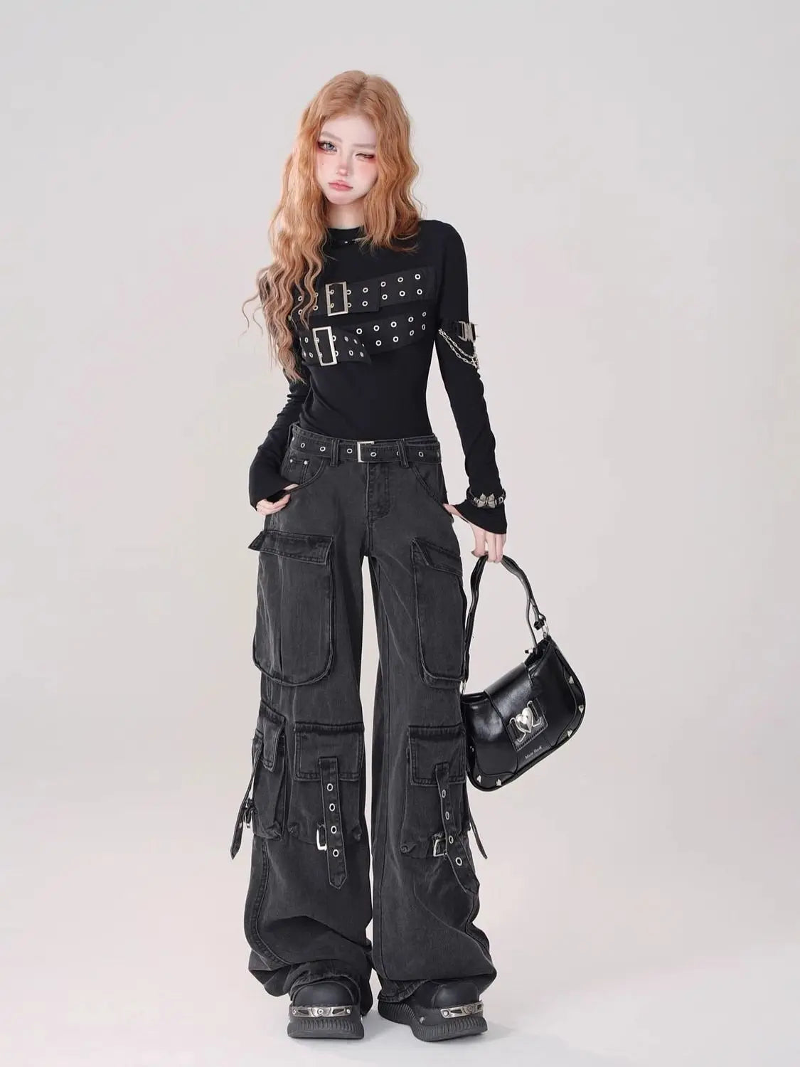 Women’s Y2K Cargo Pants – Straight Leg Streetwear Trousers with Pockets | 2000s Grunge Aesthetic