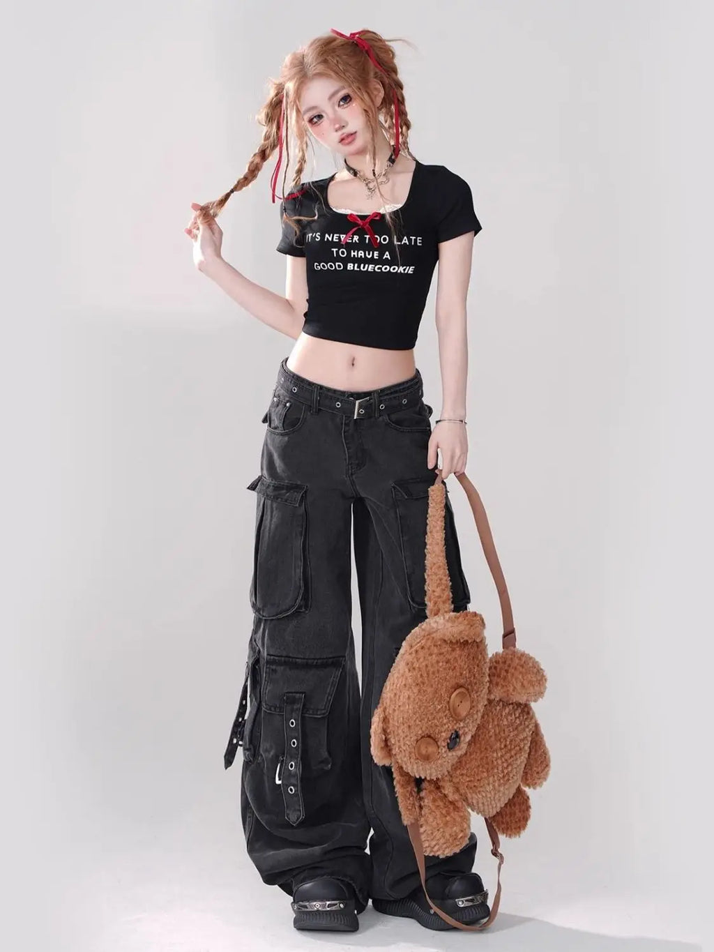 Women’s Y2K Cargo Pants – Straight Leg Streetwear Trousers with Pockets | 2000s Grunge Aesthetic