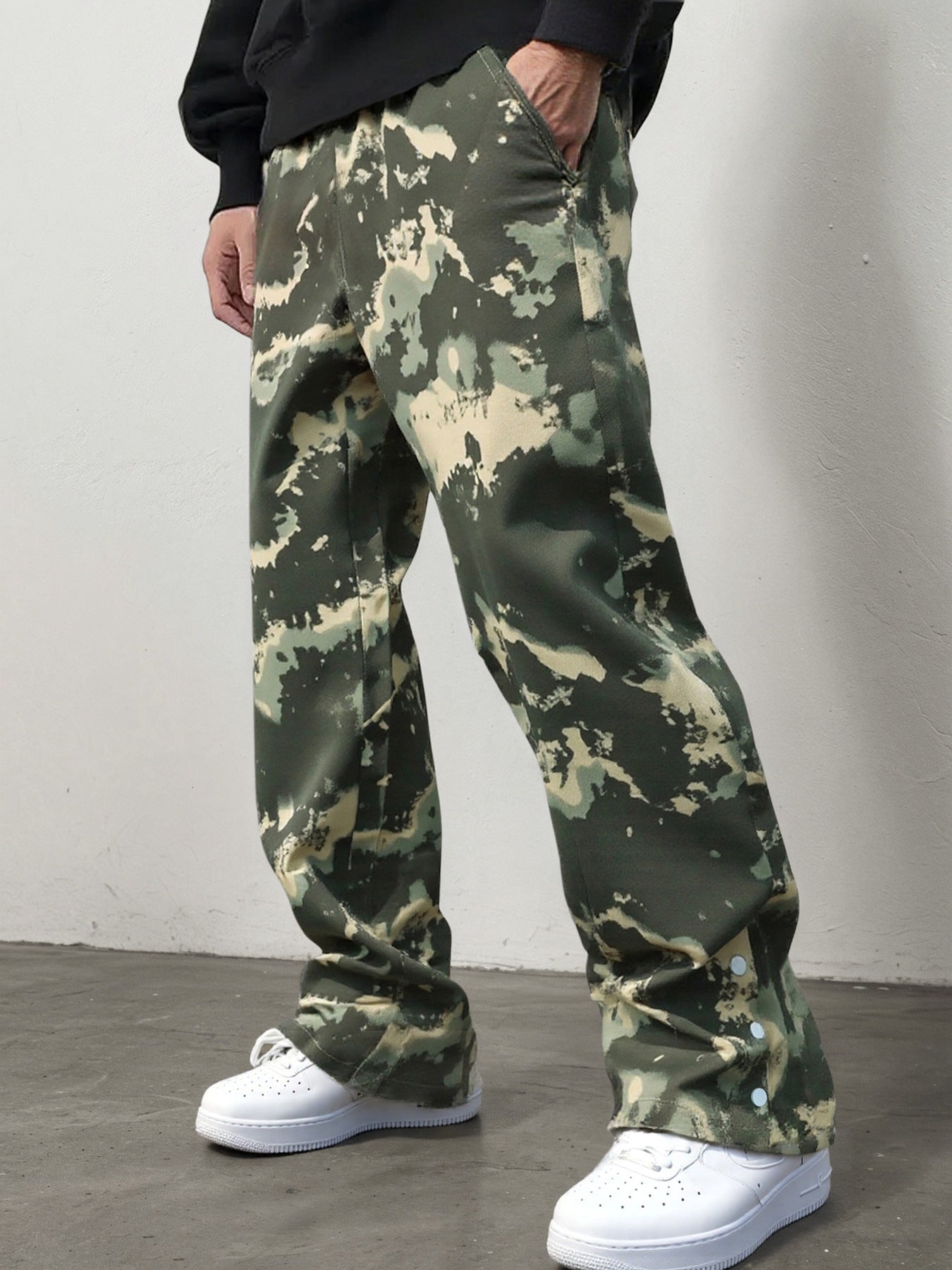 Men’s Camo Sweatpants – Casual Street Style Joggers