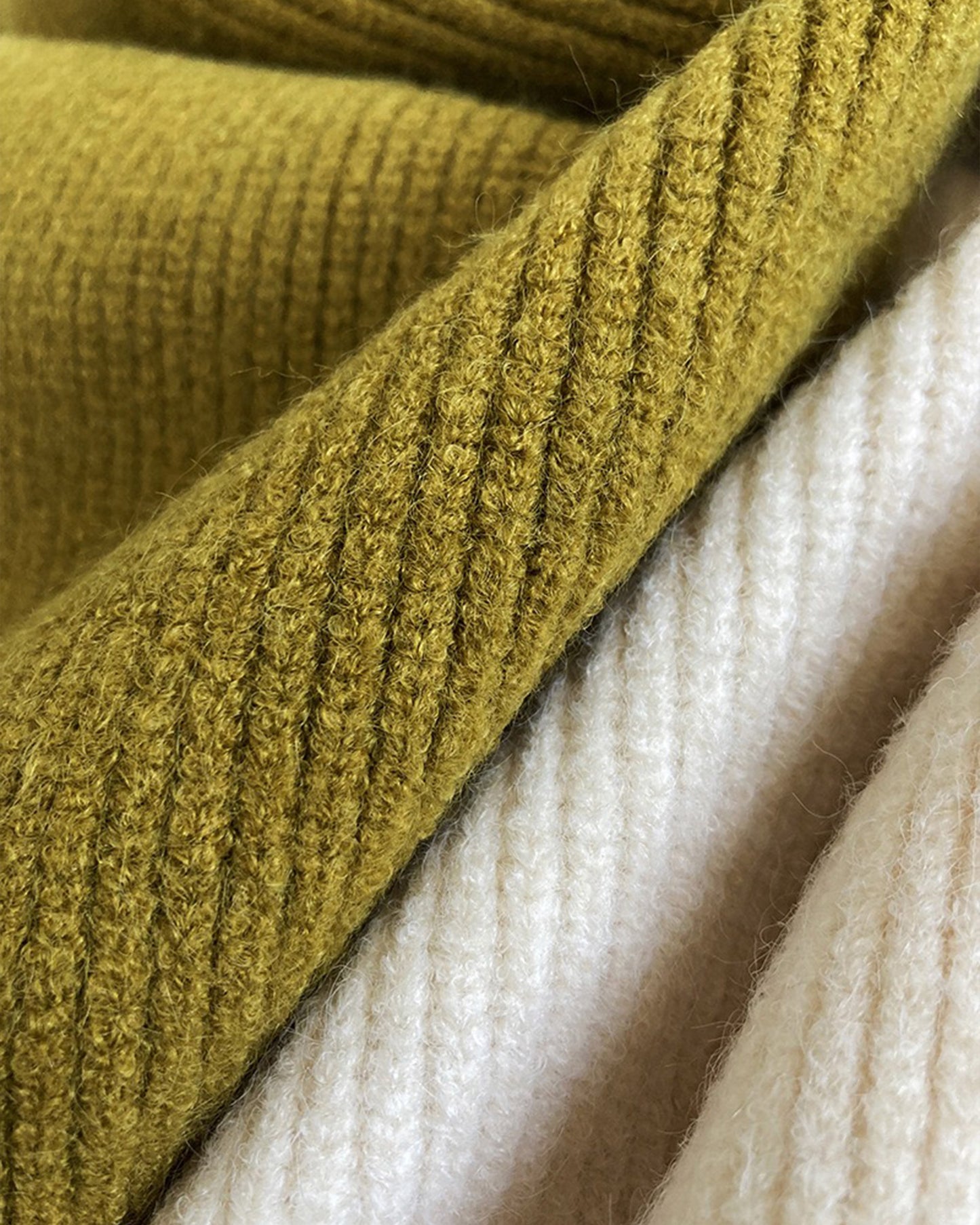 French Retro Knitted V-Neck Cardigan for Women – Handmade Spring Sweater with Tie, Loose Fit, Stylish Women's Coat